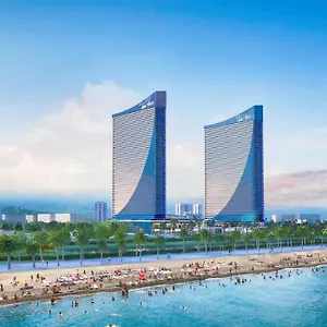 **** Апарт-отель Апартаменты Orbi Sea Towers Грузия